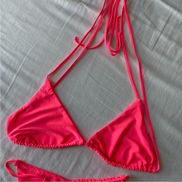 Pink bikini - Picture 5 of 5